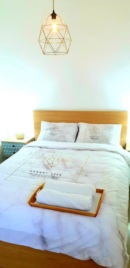 Amazing Modern Room 4 Min From The Tram Jerusalem Exterior photo